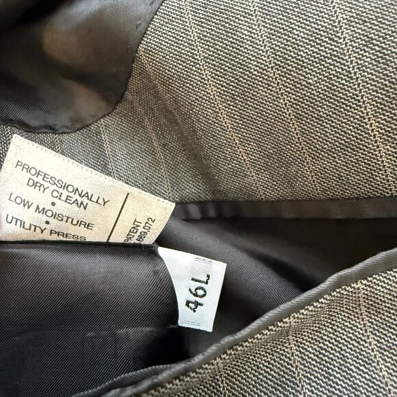 Hart Schaffner Marx Pinstripe Wool 2 Piece Suit Men's 46L Gray Gold Trumpeter - Picture 16 of 16